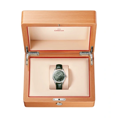 Omega Constellation Observatory - Model No. 140.13.39.21.10.001