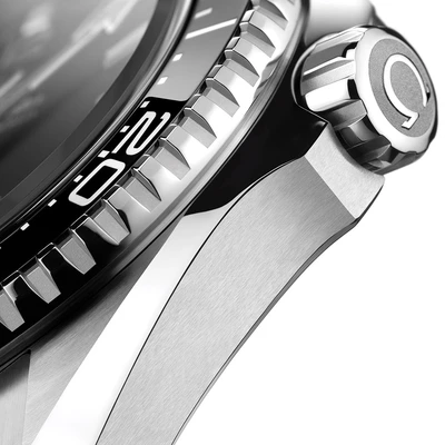 Omega Seamaster Planet Ocean 600M - Model No. 217.32.42.21.01.001
