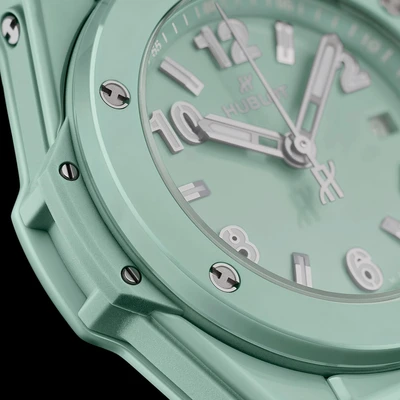 Hublot Big Bang Mint Green Ceramic - Model No. 485.GS.5271.RX