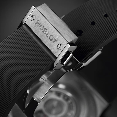 Hublot Classic Fusion Aerofusion Titanium - Model No. 525.NX.0170.RX