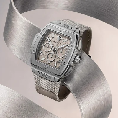 Hublot Spirit of Big Bang Essential Taupe - Model No. 642.NX.4610.NR.HEC26