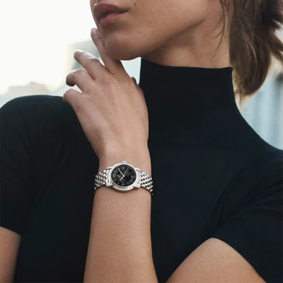 Breitling Lady Premier 32 - Model No. A77330671B1A1