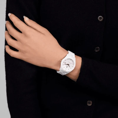 Rado HyperChrome Automatic Diamonds - Model No. R32033902