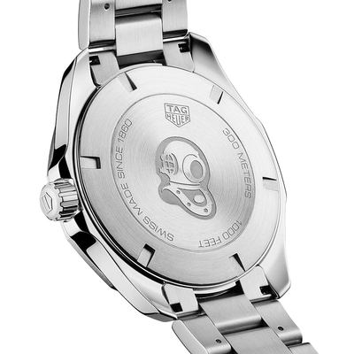 TAG Heuer Aquaracer - Model No. WAY101C.BA0746