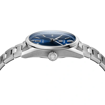 TAG Heuer Carrera Date - Model No. WBN2112.BA0639