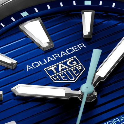 TAG Heuer Aquaracer Professional 200 Solargraph - Model No. WBP1113.BA0000