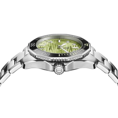 TAG Heuer Aquaracer Professional 300 Date - Model No. WBP231L.BA0618