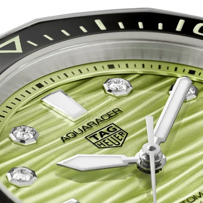 TAG Heuer Aquaracer Professional 300 Date - Model No. WBP231L.BA0618