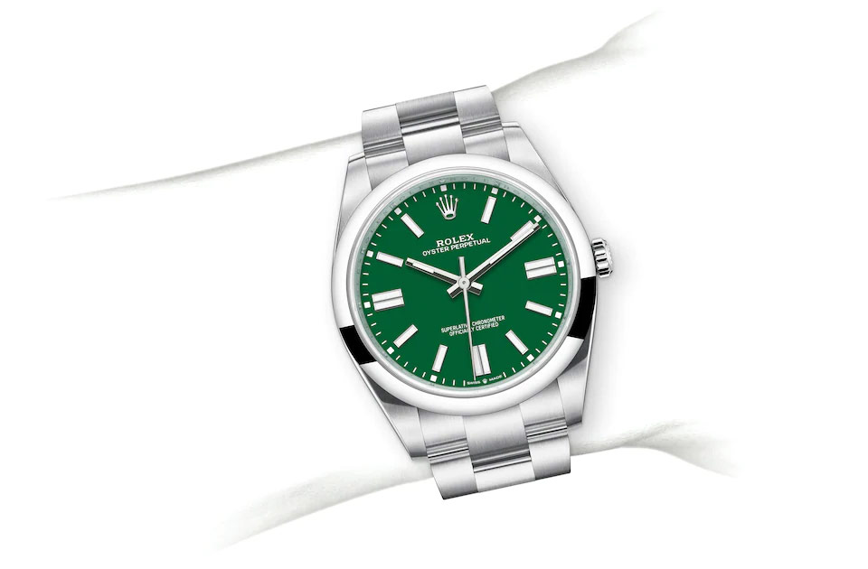 Rolex Watch M124300-0005 Specification