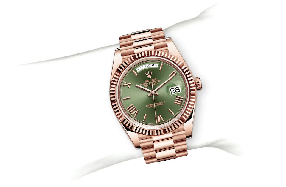 Rolex Watch M228235-0025 Specification