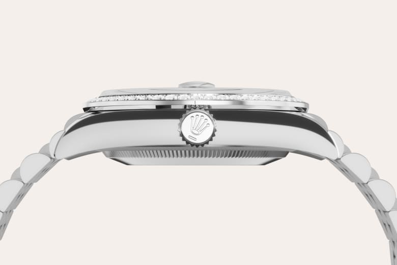 Mother-of-Pearl Dial