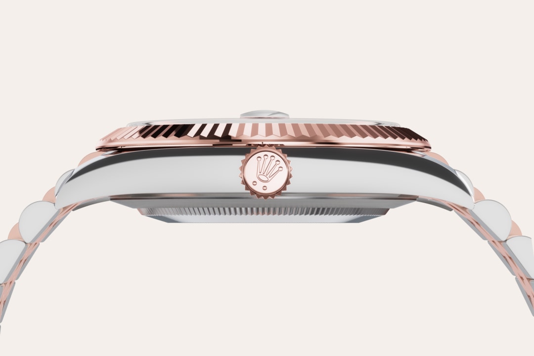 Fluted bezel
