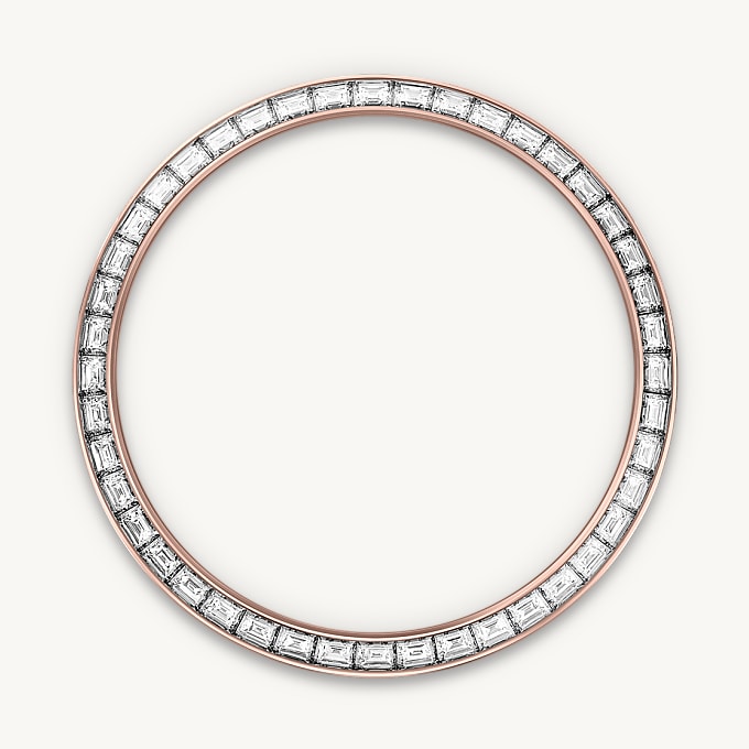 Intense white dial