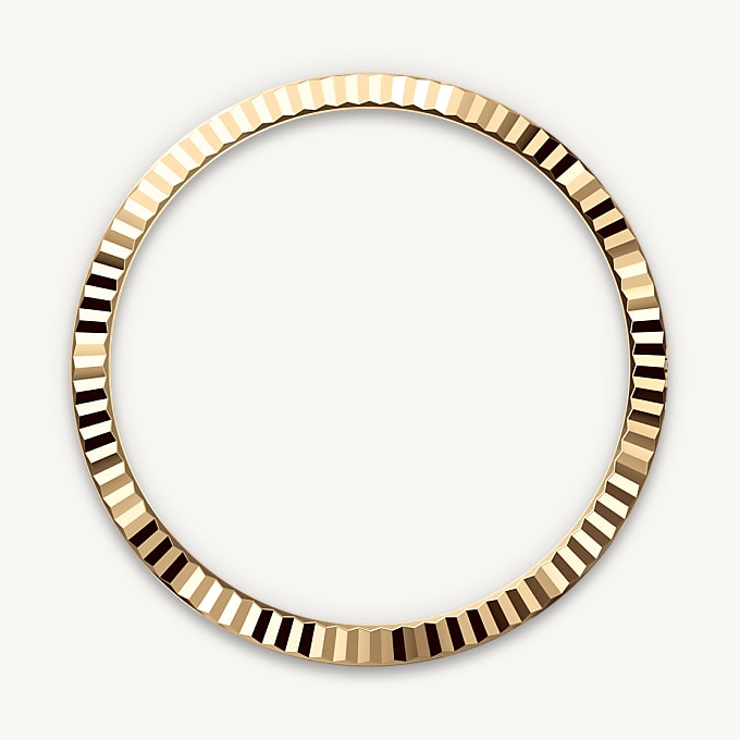 Fluted bezel