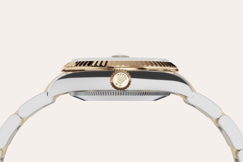 Silver dial
